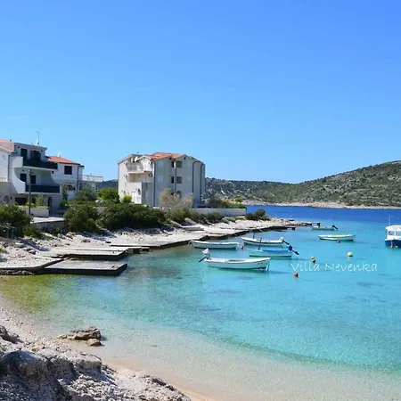 - Sibenik Riviera 7187 Rogoznica (Sibenik-Knin)