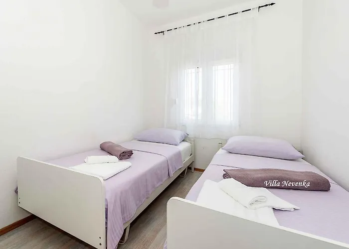 - Sibenik Riviera 7187 Daire Rogoznica (Sibenik-Knin)