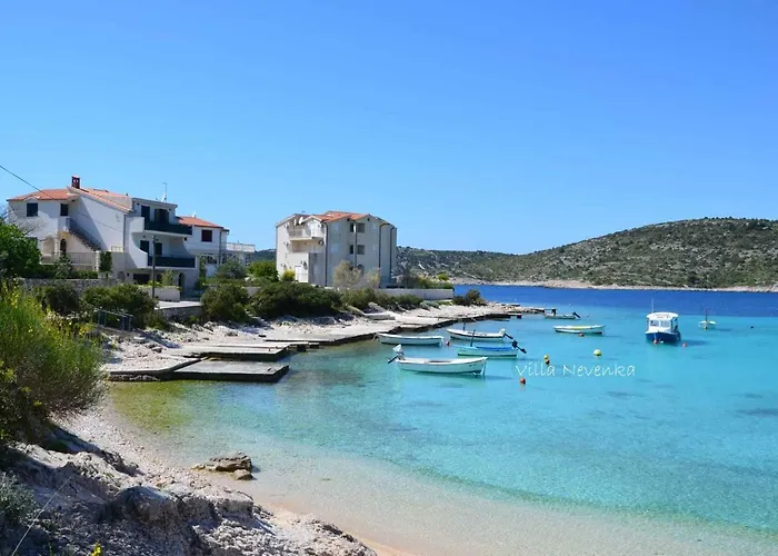 - Sibenik Riviera 7187 Rogoznica (Sibenik-Knin)