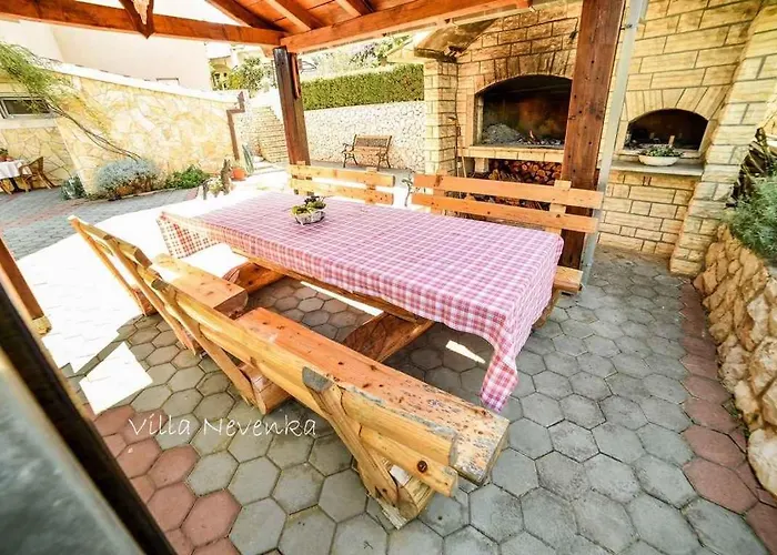 - Sibenik Riviera 7187 * Rogoznica (Sibenik-Knin)